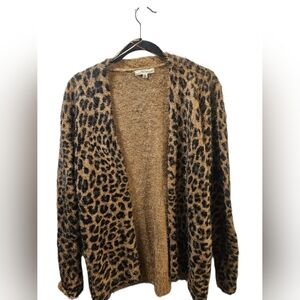 Chic Leopard Print Cardigan